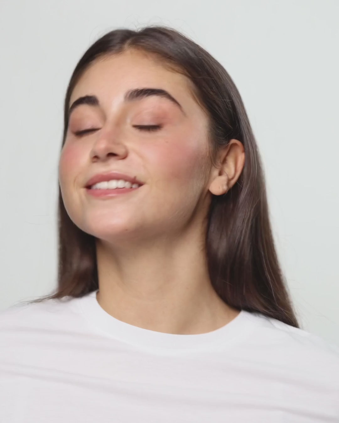 Video Tutorial Applicazione Prodotto: Olio Detergente Struccante