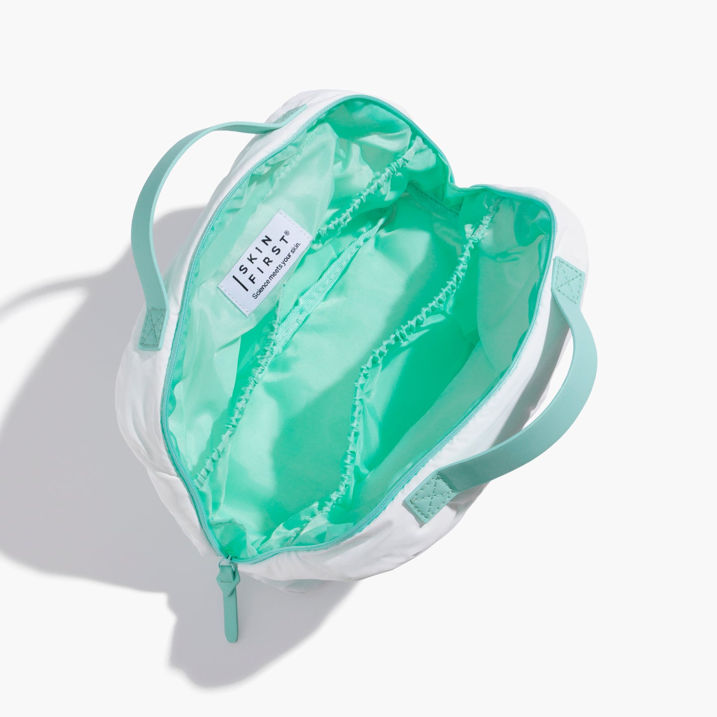 BEAUTY CASE